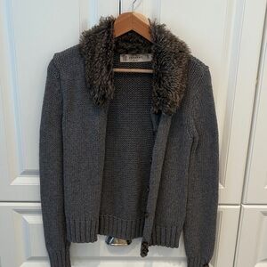 Zara Gray Knit Cardigan with Faux Fur Collar